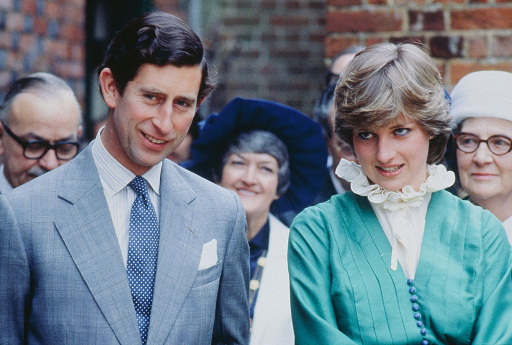 Księżna Diana - stylizacje. Moda z lat 80.