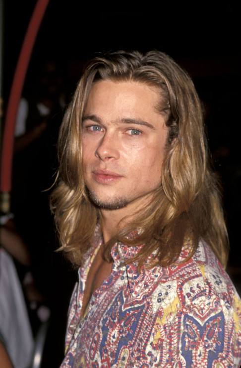 Brad Pitt: stare zdjęcia aktora z lat 80. i 90. Mocno się zmienił? [GALERIA]