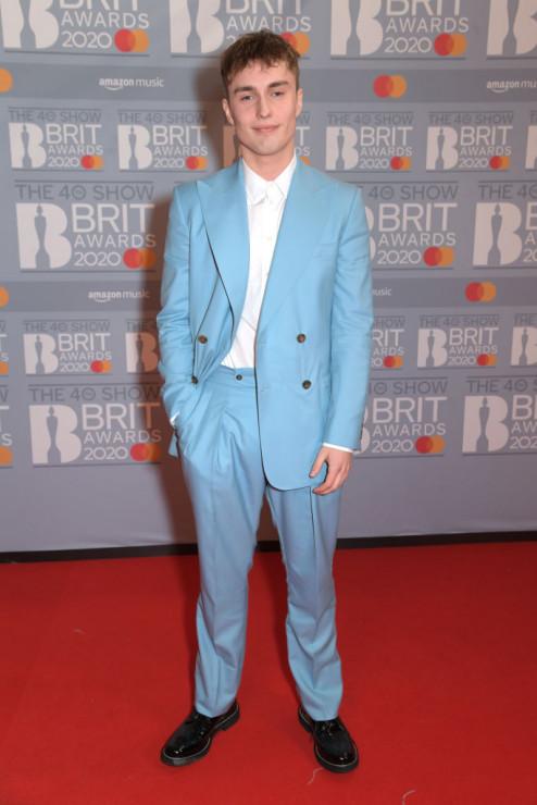 Brit Awards 2020: najlepsze męskie stylizacje na gali: Harry Styles, Stormzy i Kiefer Sutherland [GALERIA]