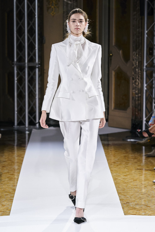 Damski garnitur ślubny inspiracje: Gianluca Alibrando