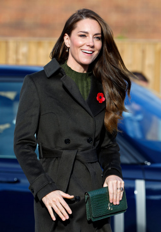 Kate Middleton w niedrogiej sukience z Mango