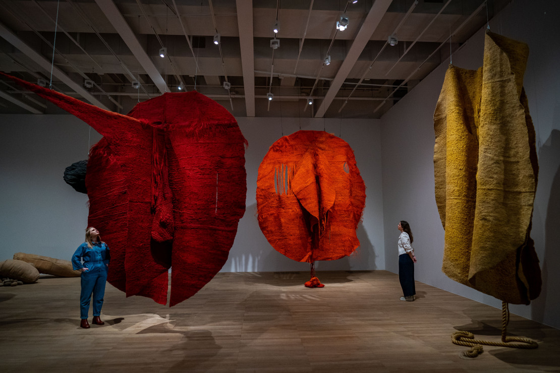 Wystawa prac Magdaleny Abakanowicz w Tate Modern
