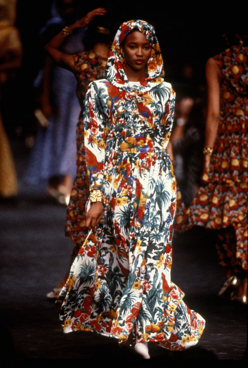 Sonia Rykiel – historia marki, która zrewolucjonizowała modę. Dlaczego słynny dom mody zbankrutował?
