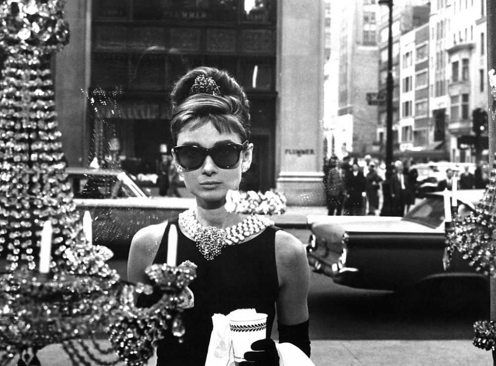 Audrey Hepburn w filmie „Śniadanie u Tiffany’ego”