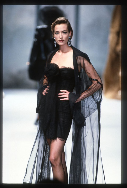 Nie żyje Tatjana Patitz. Słynną supermodelkę z lat 90. żegna branża mody: "Jesteś niezapomniana i zostaniesz na zawsze w naszych sercach"