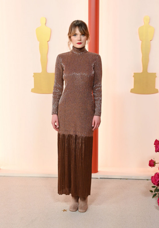 Oscary 2023: Polka zachwyca na czerwonym dywanie w Hollywood! Sandra Drzymalska wystąpiła w sukience słynnego francuskiego domu mody