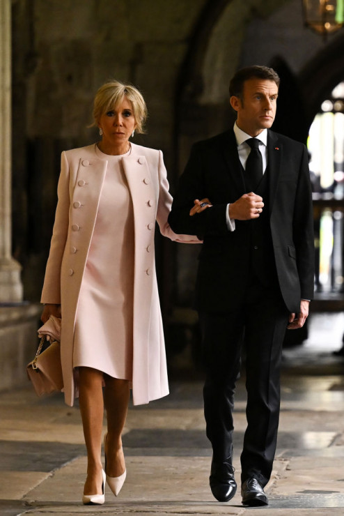 Koronacja Karola III: Brigitte Macron  i prezydent Francji Emmanule Macron