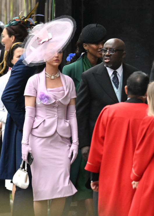 Koronacja Karola III: Katy Perry i Edward Enninful