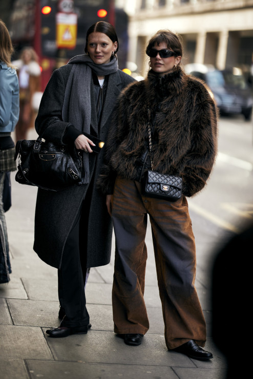 Street fashion - London Fashion Week