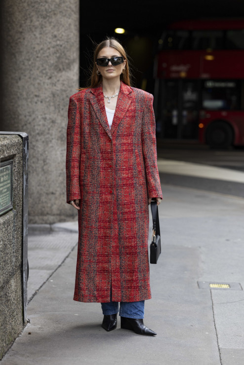 Street fashion - London Fashion Week