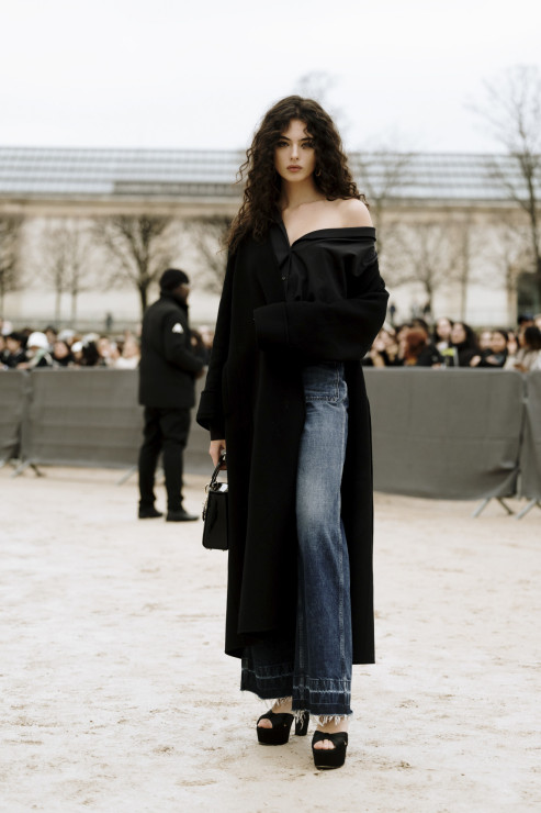 Modne buty i dodatki z tygodnia mody jesień-zima 2024/2025 w Paryżu