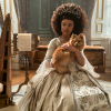 Królowa Charlotta: Opowieść ze świata Bridgertonów. Dlaczego warto obejrzeć nowy serial kostiumowy od Netflix?