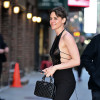 Kristen Stewart kroczy ulicami Nowego Jorku w odważnej bluzce. Aktorka po raz kolejny odsłania ciało