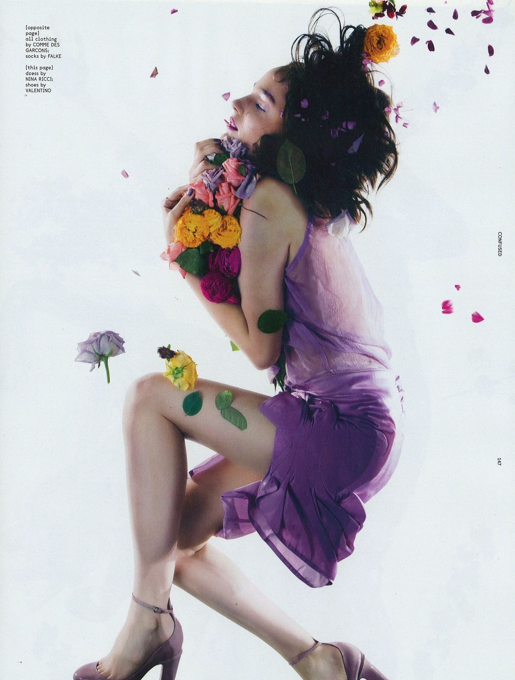 Zuzanna Bijoch w Dazed & Confused, "Holy Florals" październik 2012 / fot. skan